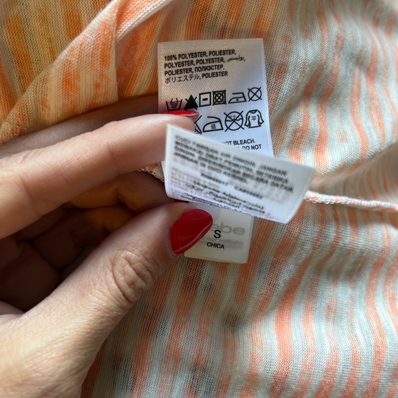 Bebe Sleeveless Button-Up Blouse Size S | Ombre Neon Pink, Yellow, White Stripe - Picture 5 of 6